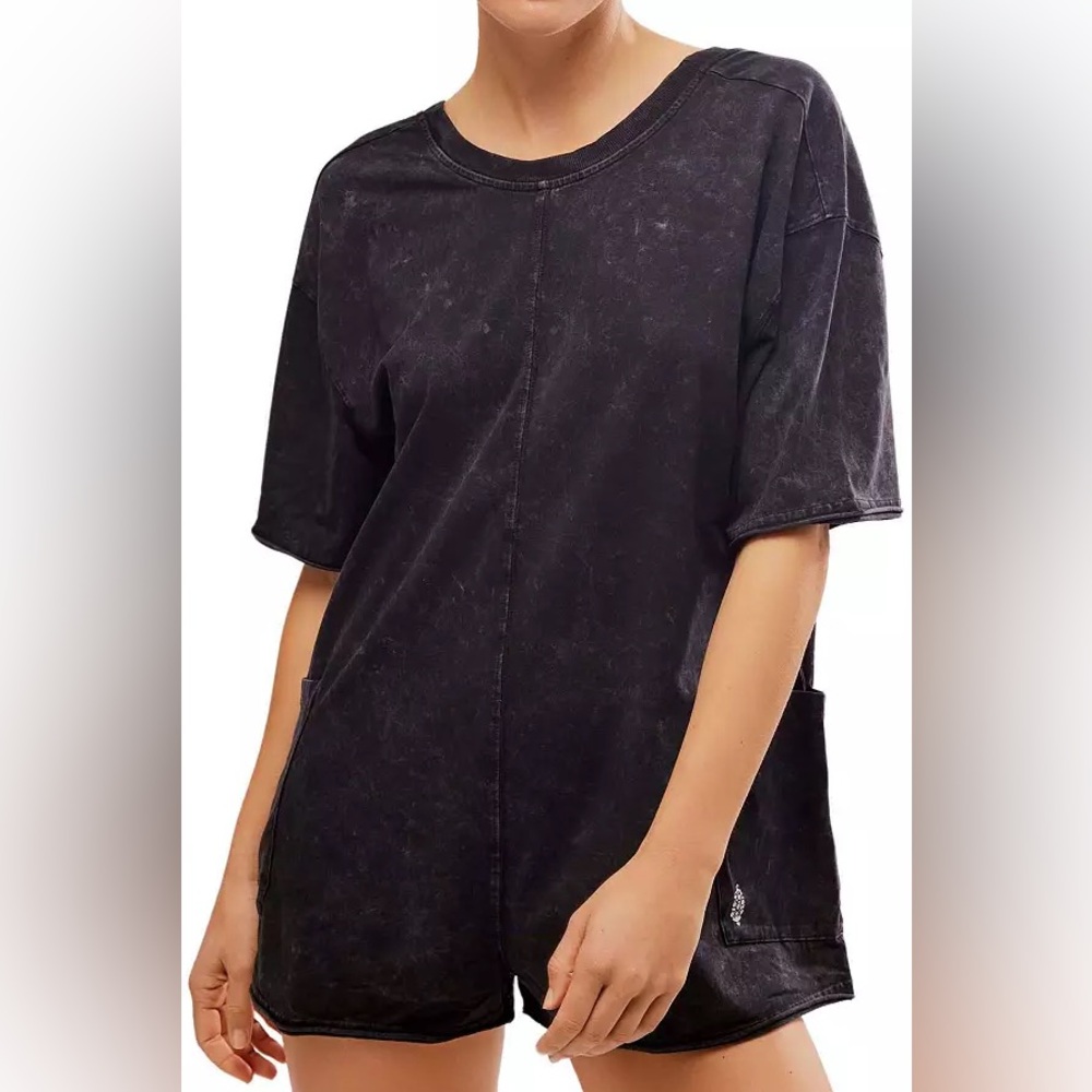 NWT Free People FP Movement Hot Shot Tee Romper Women’s XS Black Activewear